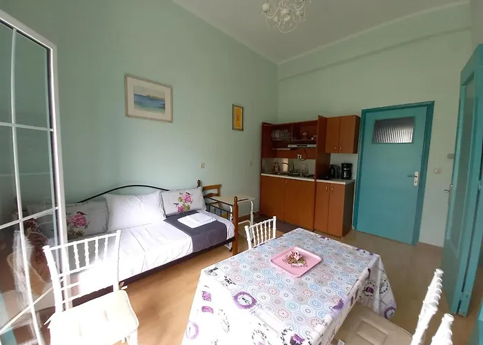 The Blackbird's Nest *