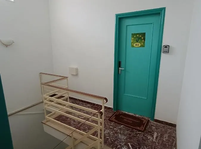 The Blackbird's Nest