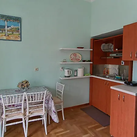 The Blackbird's Nest *