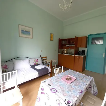 The Blackbird's Nest *